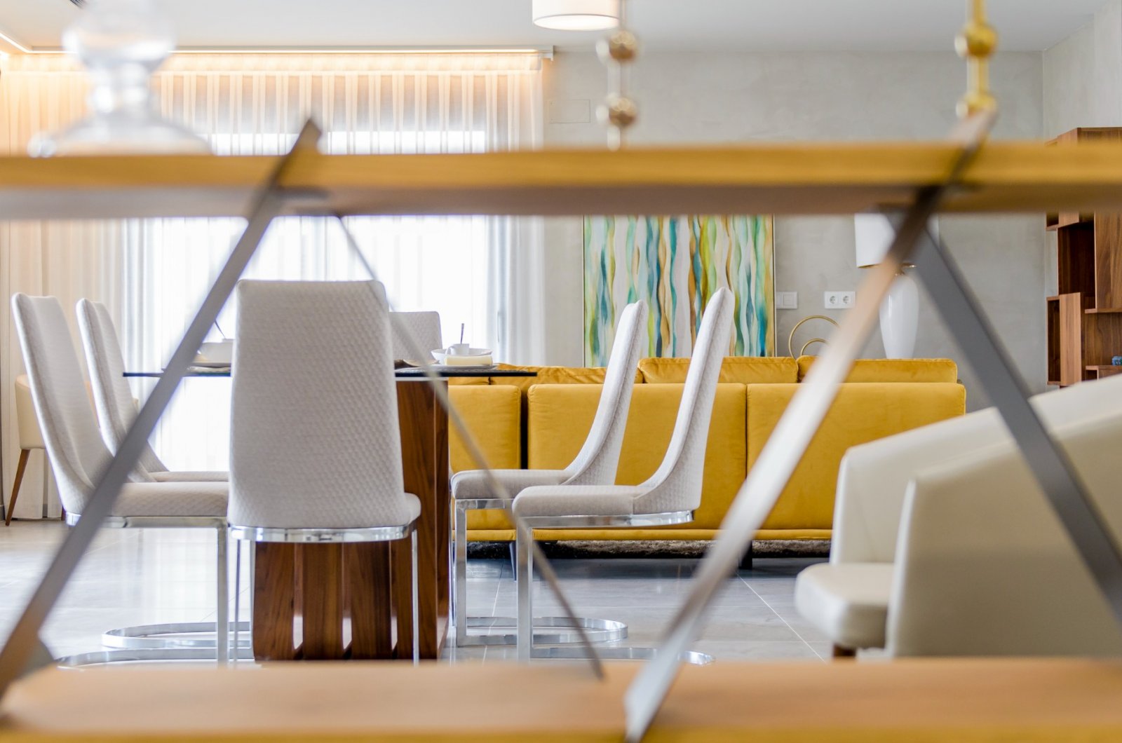 
Entdecken Sie das exklusive Modell Penelope, eine moderne Villa mit 3 Schlafzimmern, 3 Badezimmern und einer bebauten Fläche von 194 m².&#