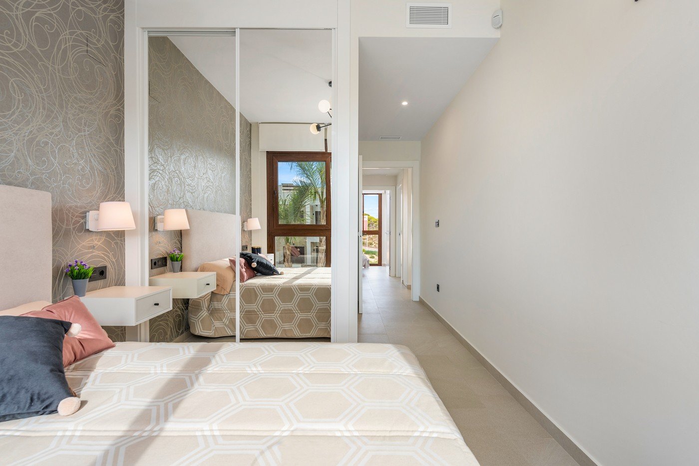  &#13;&#13;
Wie glücklich werden Sie sein, in diesem schönen neu gebauten Bungalow in Torrevieja zu leben. Es gehört zu einer luxuriösen Wohnsiedlung 