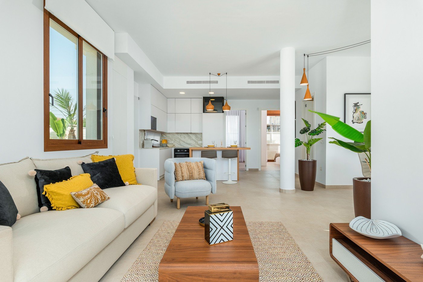 Neubauvilla zum Verkauf in Vera, Almeria
In dieser wunderschönen Neubauvilla in Almeria können Sie Meer, Wärme, aber vor allem Fantasie atm