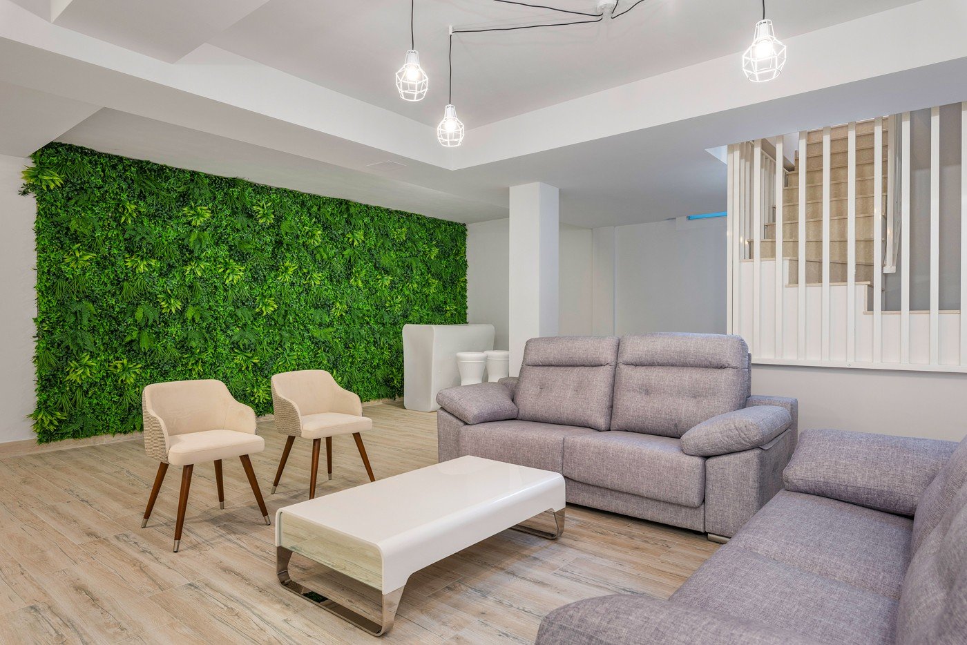 Bauen Sie sich ein Traumleben in diesen wunderschönen Neubauvillen in Los Montesinos
Gehören Sie zu den Menschen, die gerne jeden Morgen au