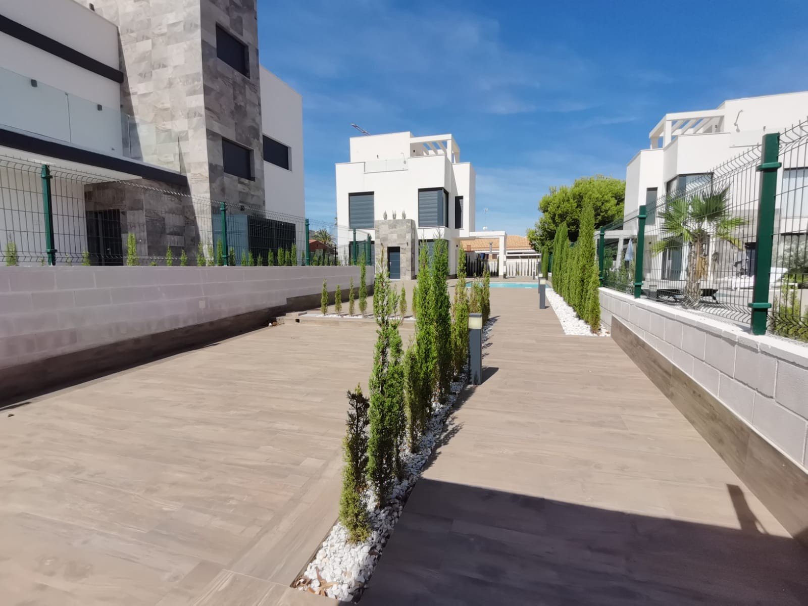 Neu gebaute Villa in Playa Honda, Mar Menor
Können Sie sich vorstellen, die Ruhe des Meeres, das Klima und die wunderbare Atmosphäre der Co