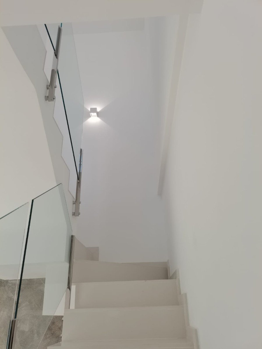 Neu gebaute Villa in Playa Honda, Mar Menor
Können Sie sich vorstellen, die Ruhe des Meeres, das Klima und die wunderbare Atmosphäre der Co