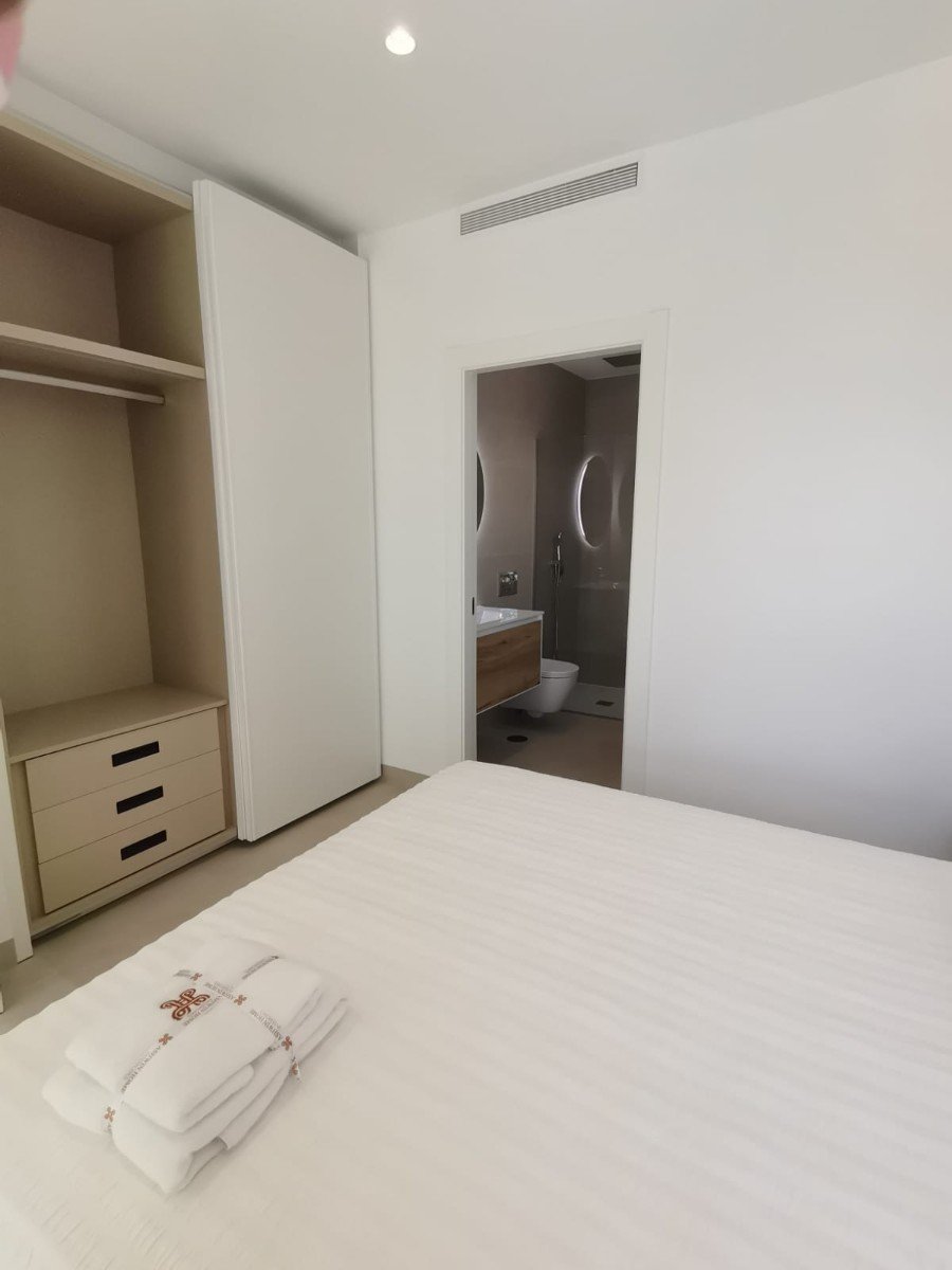 Neu gebaute Villa in Playa Honda, Mar Menor
Können Sie sich vorstellen, die Ruhe des Meeres, das Klima und die wunderbare Atmosphäre der Co