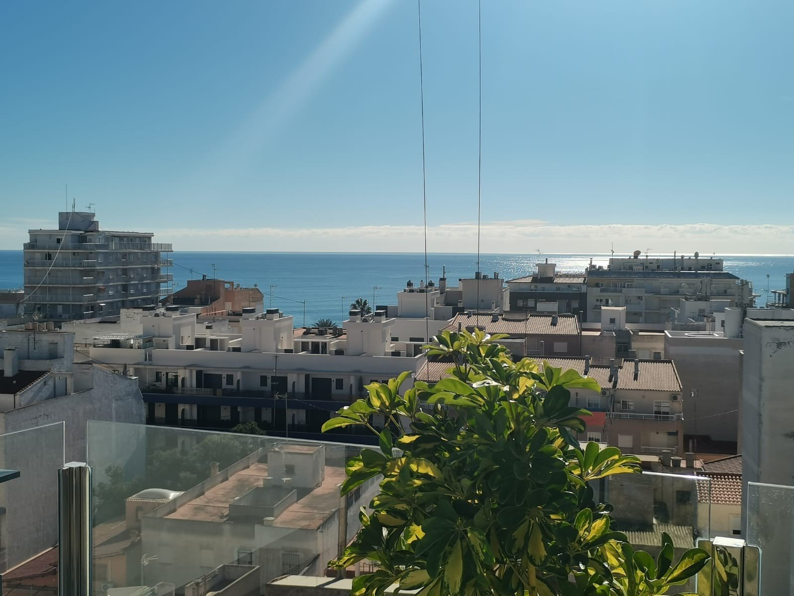  wohnung in Torrevieja für ein neues Leben direkt am Meer&#13;&#13;
Diese neue Wohnanlage in Torrevieja liegt nur 600 Meter von der fantastischen Play
