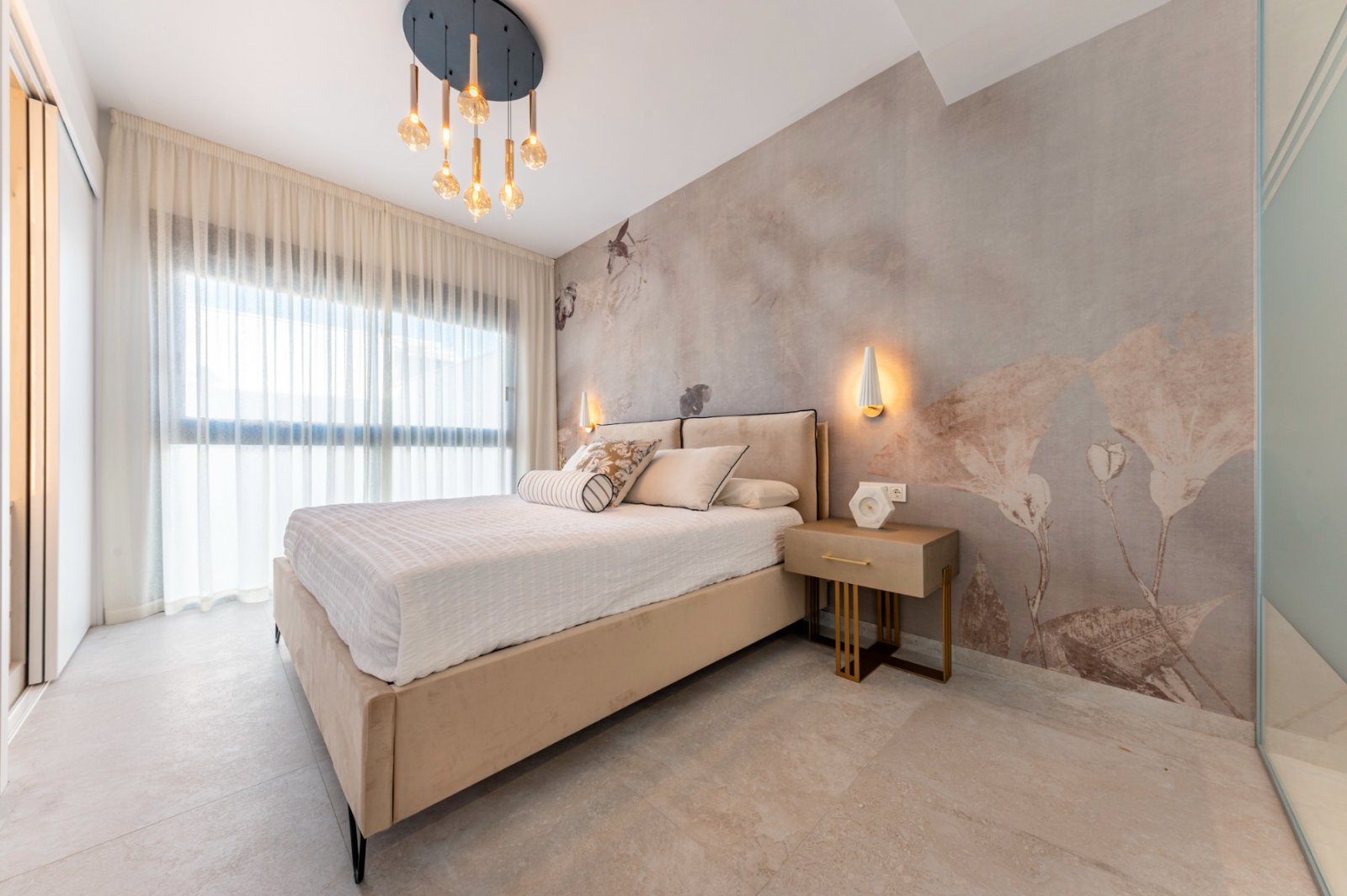  Entdecken Sie diesen schönen neu gebauten Bungalow in San Miguel de Salinas
Sind Sie auf der Suche nach einer Erholung in der Sonne und der