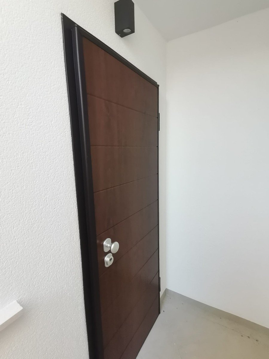  Neue Villen in Los Montesinos: Ein Ort zum Entspannen
Unter all den Häusern wird diese neue Villa mit Keller in Los Montesinos besonders Ih