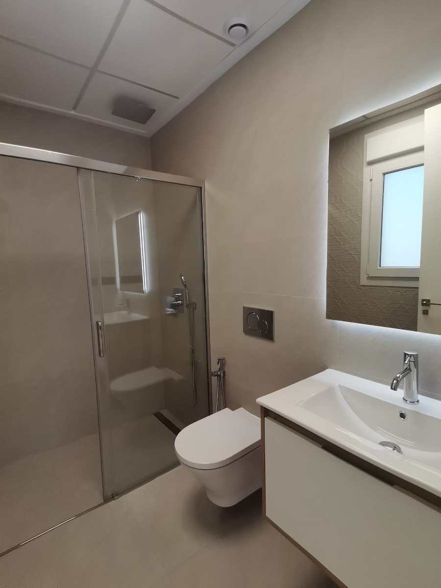  Neue Villen in Los Montesinos: Ein Ort zum Entspannen
Unter all den Häusern wird diese neue Villa mit Keller in Los Montesinos besonders Ih