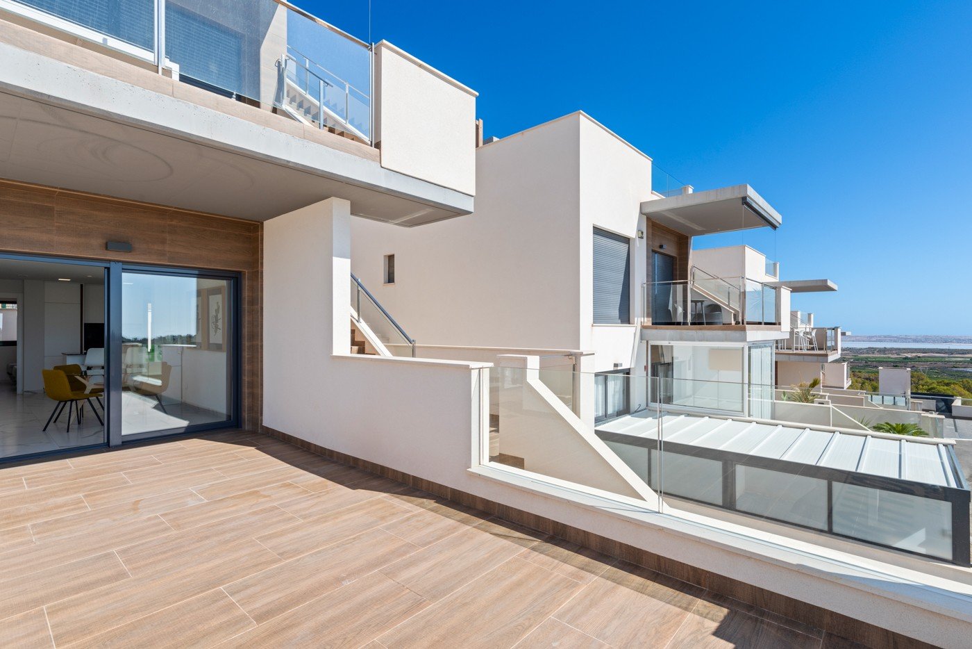  Genießen Sie einen unserer Bungalows AMAY BELLAVISTA: Design, Komfort und Lage
Unter den Hunderten von zum Verkauf stehenden Immobilien, di