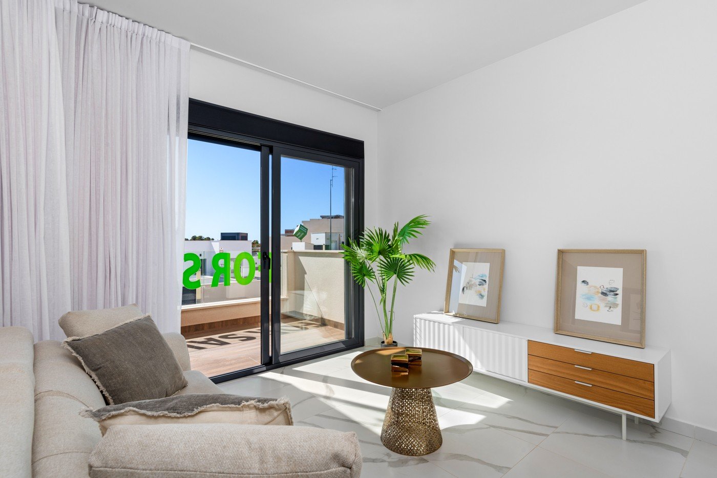  Genießen Sie einen unserer Bungalows AMAY BELLAVISTA: Design, Komfort und Lage
Unter den Hunderten von zum Verkauf stehenden Immobilien, di