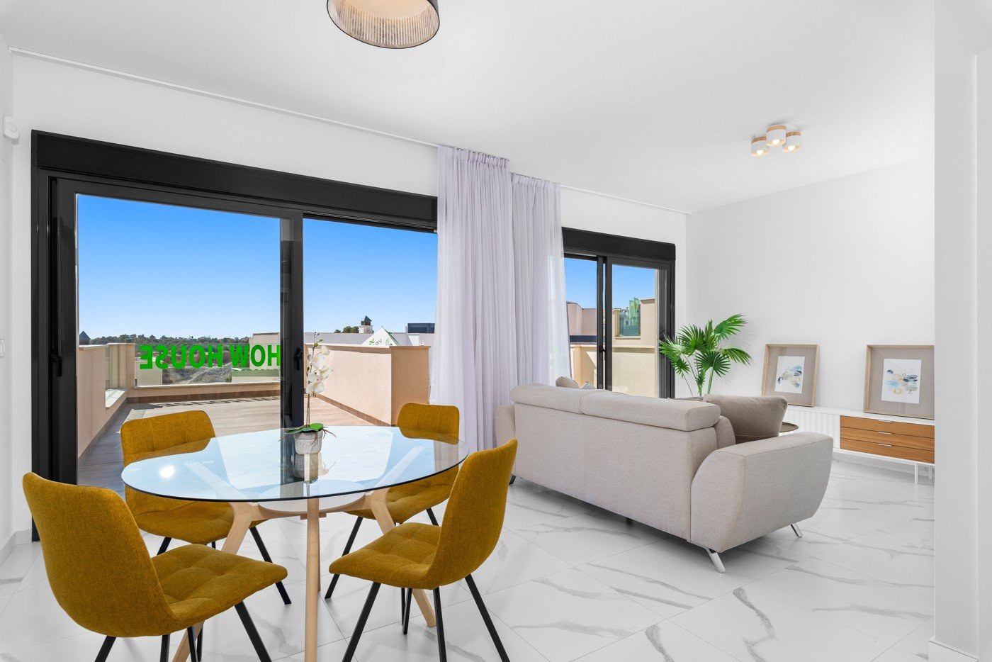  Genießen Sie einen unserer Bungalows AMAY BELLAVISTA: Design, Komfort und Lage
Unter den Hunderten von zum Verkauf stehenden Immobilien, di