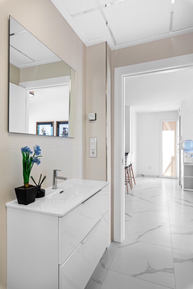  Genießen Sie einen unserer Bungalows AMAY BELLAVISTA: Design, Komfort und Lage
Unter den Hunderten von zum Verkauf stehenden Immobilien, di