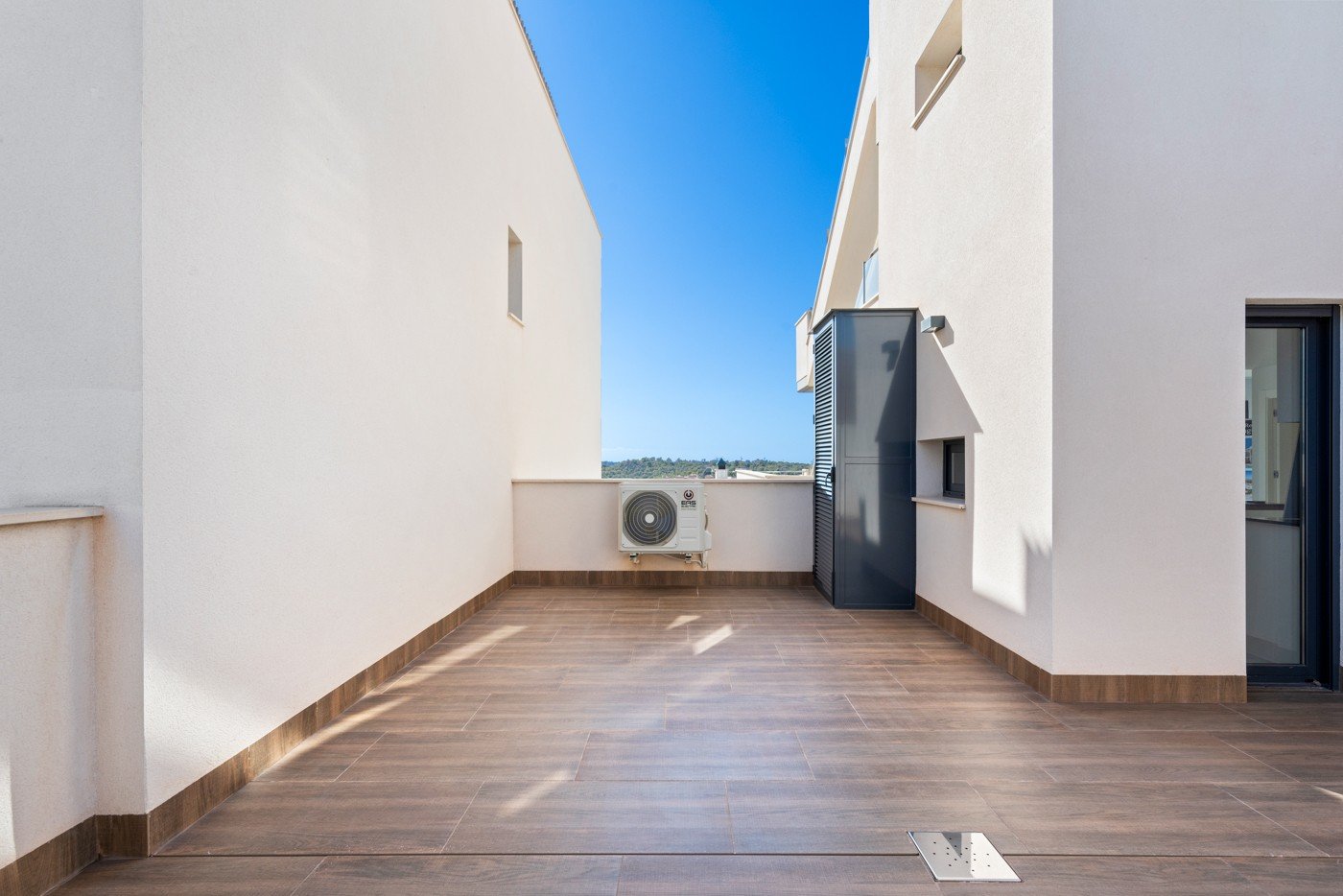  Genießen Sie einen unserer Bungalows AMAY BELLAVISTA: Design, Komfort und Lage
Unter den Hunderten von zum Verkauf stehenden Immobilien, di