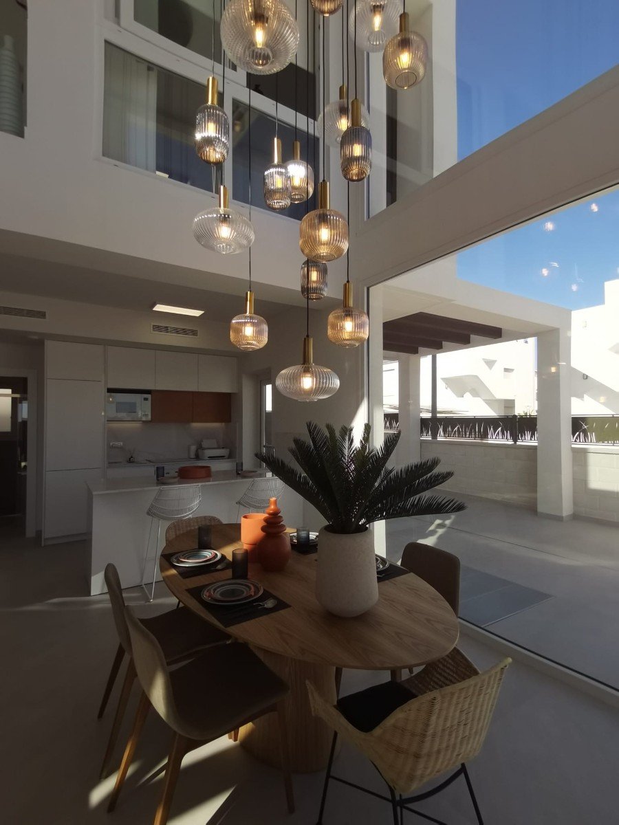  Das Residencial Villas Las Lagunas liegt in einer der schönsten und ruhigsten Gegenden zwischen Ciudad Quesada und Pueblo Bravo. Das Projekt besteht 