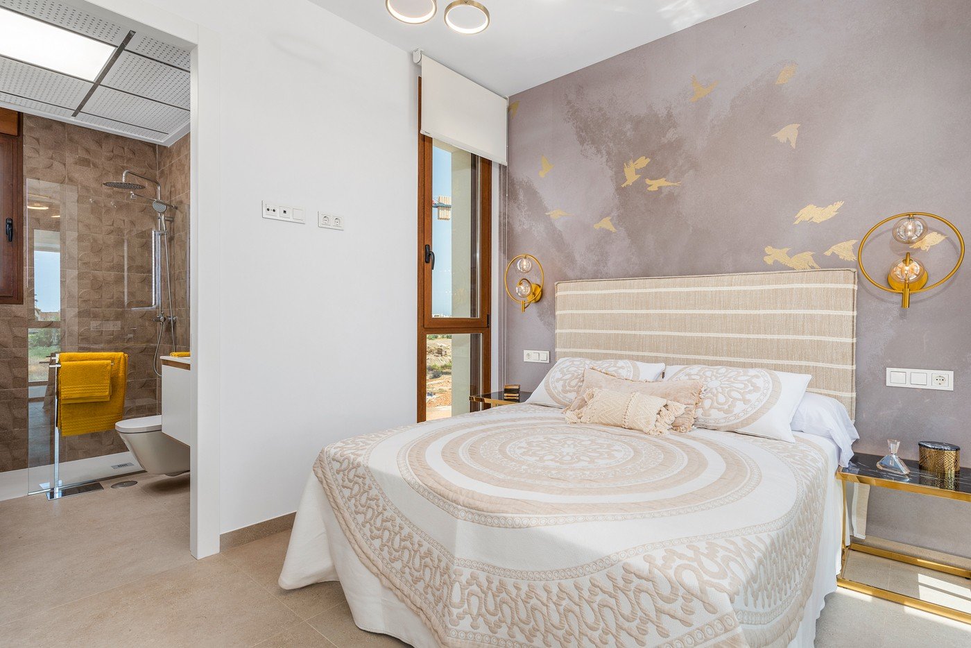  Die Villa Laguna Azul im prestigeträchtigen Residencial Monte Carmelo de Vera in Almería ist die perfekte Kombination aus modernem Design, Komfort un