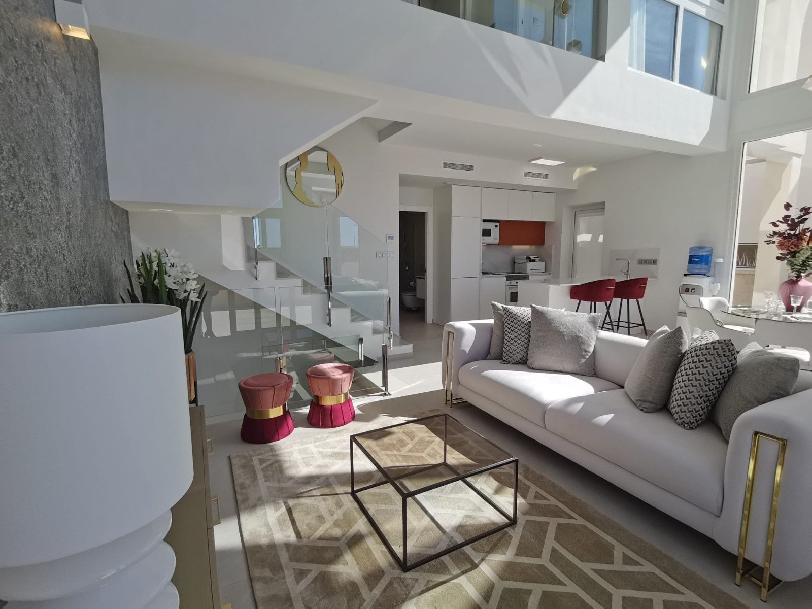 Das Residencial Villas Las Lagunas liegt in einer der schönsten und ruhigsten Gegenden zwischen Ciudad Quesada und Pueblo Bravo. Das Projekt besteht